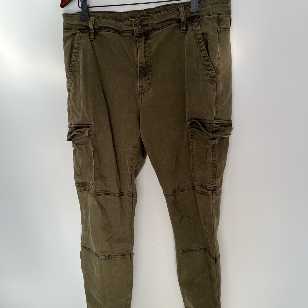 FREE with any purchase - Olive Cargo Pants size 12 - Picture 4 of 7